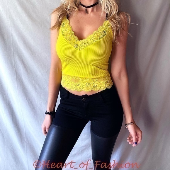 Sexy Lace Trim Ribbed Stretchy V-Neck Crop Cami